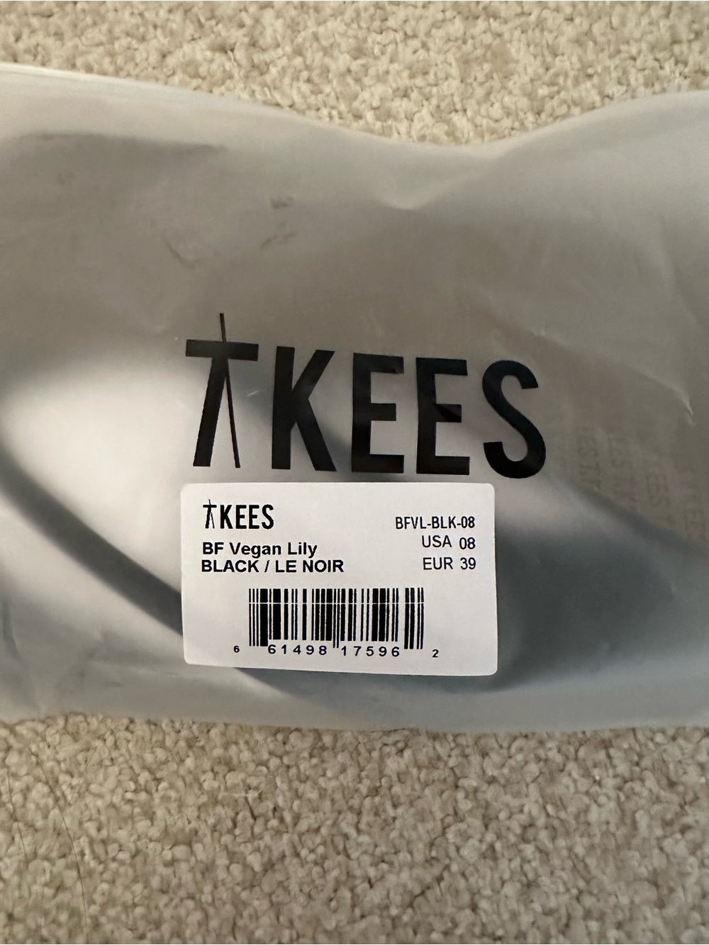TKEES Black vegan Lily flip flop - Picture 2 of 5